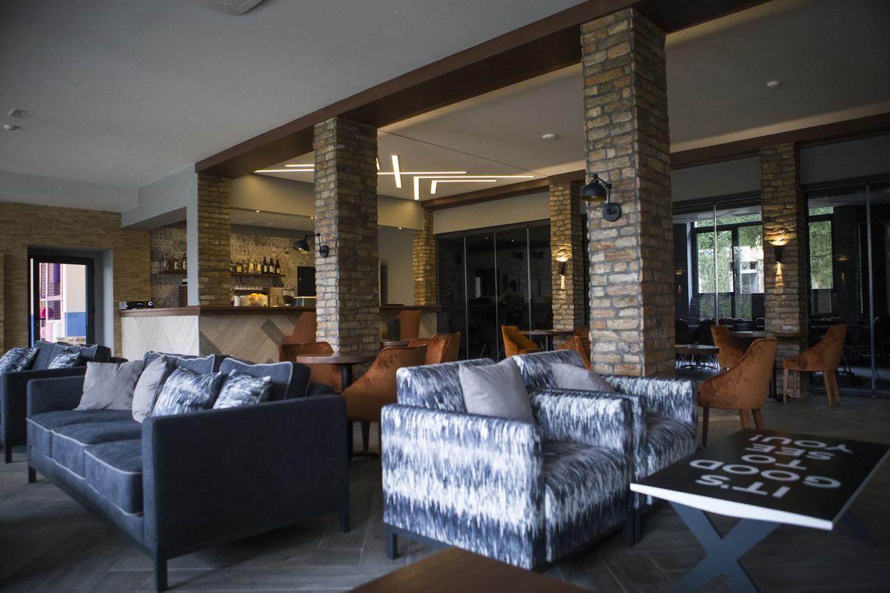 A Hoteli - Hotel Slatina Vrnjačka Banja 外观 照片