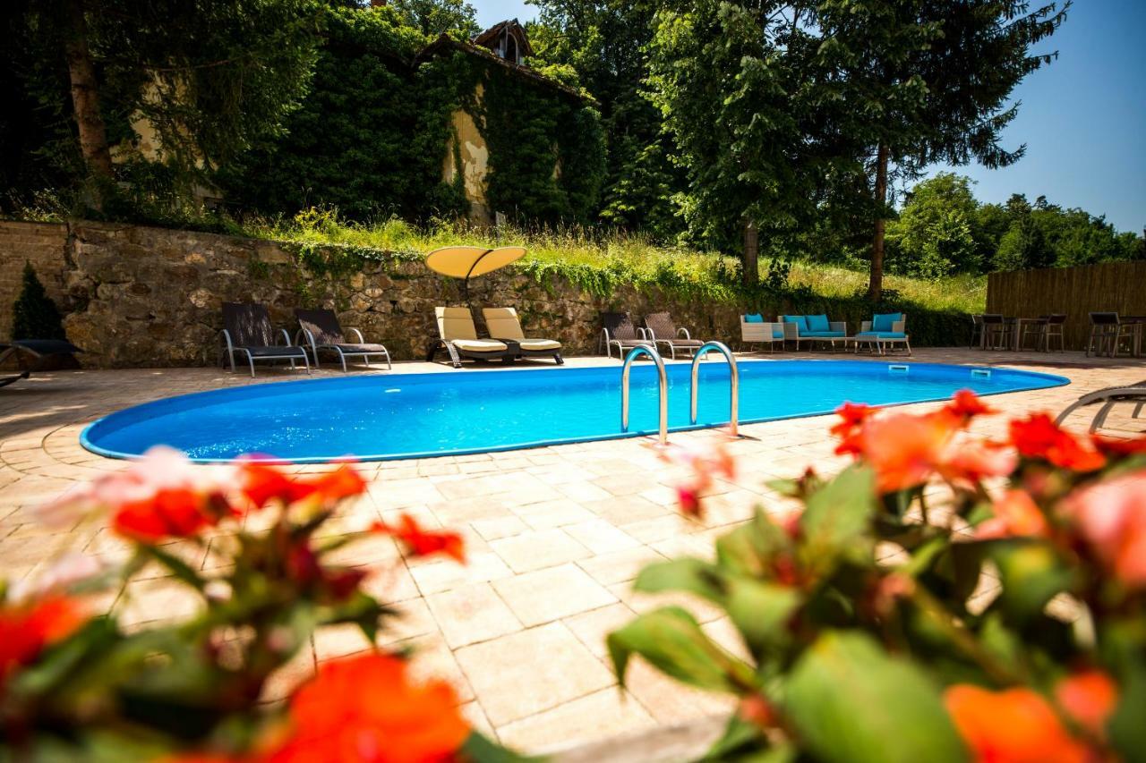 A Hoteli - Hotel Slatina Vrnjačka Banja 外观 照片